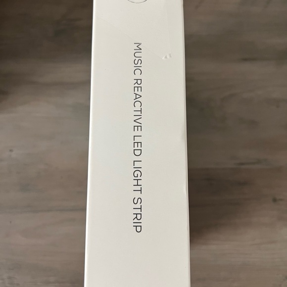 West & Arrow Music Reactive LED Light Strip - Picture 4 of 4